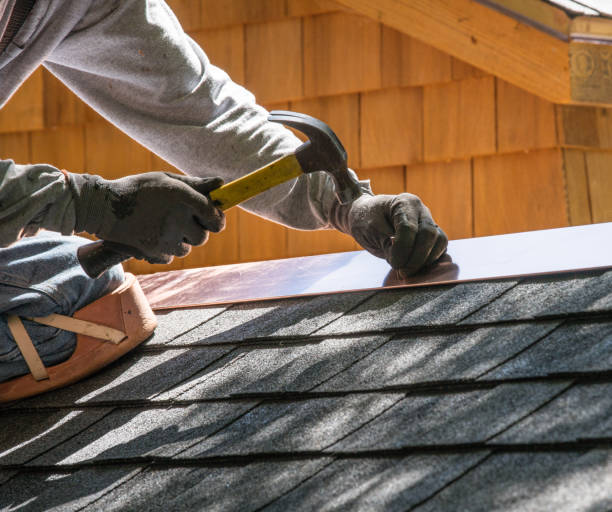 Best Emergency Roof Repair  in Fulton, IL